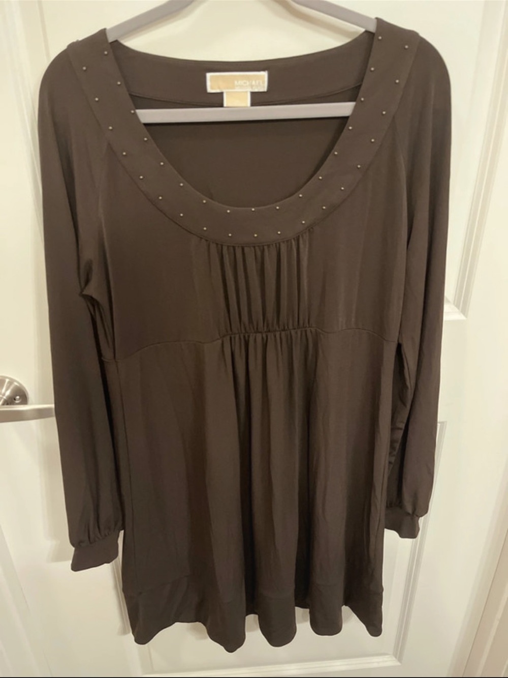 MICHAEL Michael Kors Brown Scoop Neck Long-Sleeve Tunic Mini Dress Bronze Studs